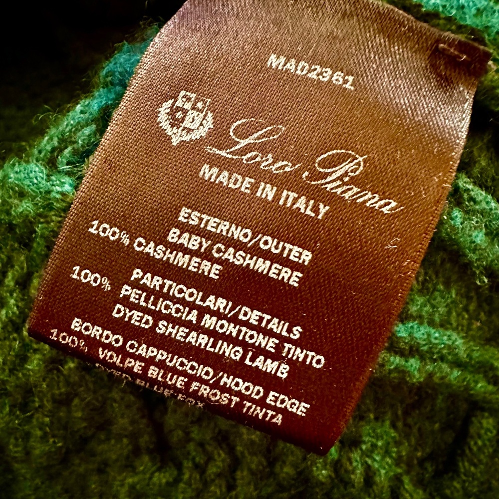 Loro Piana Cashmere & Blue Frosted Fox Zippered Cardigan BNWT - Picture 14 of 15